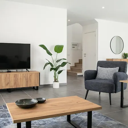 Casa Da Praceta - By Sch Вилла Alfeizerao