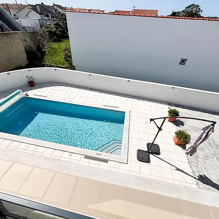 Casa Da Praceta - By Sch * Alfeizerao